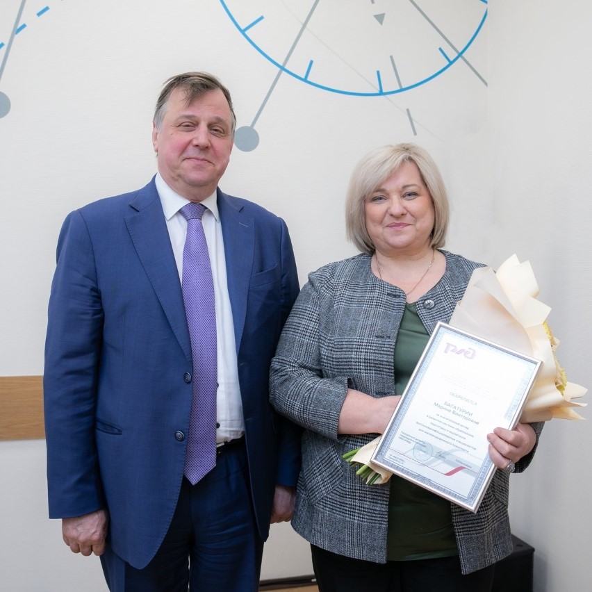 19.1 Колледж посетили заместитель министра транспорта Валентин Иванов и первый заместитель министра просвещения Александр Бугаев - MKT-TEST