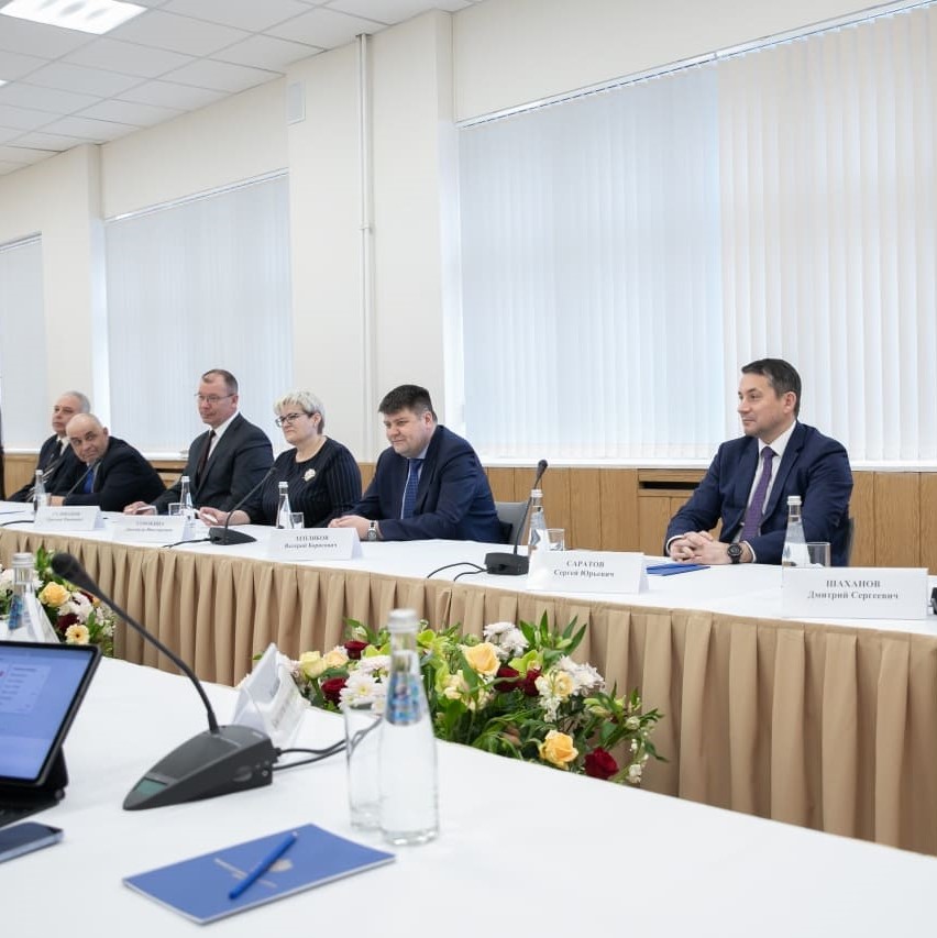 3.1 Колледж посетили заместитель министра транспорта Валентин Иванов и первый заместитель министра просвещения Александр Бугаев - MKT-TEST