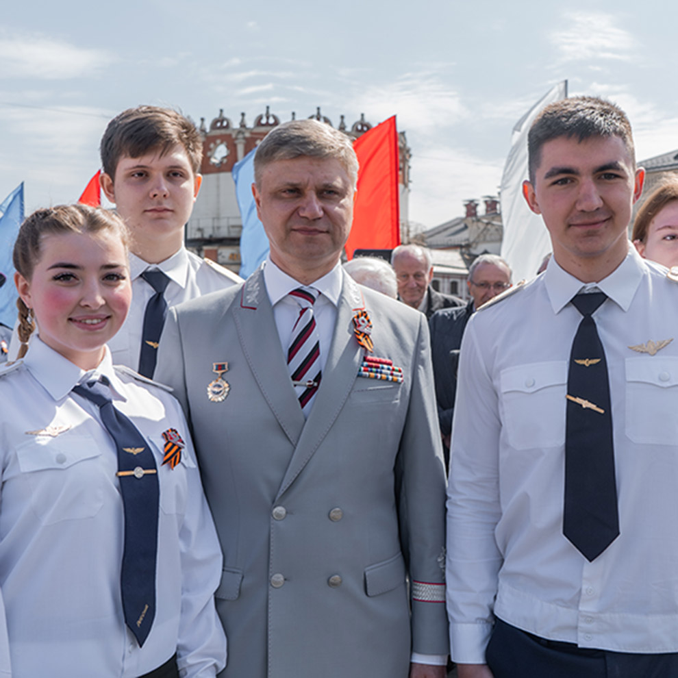 DSC02641.1 Студенты МКТ приняли участие в торжественном митинге ОАО «РЖД» - MKT-TEST