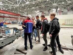 Экскурсия вагонников в вагоноремонтный комплекс